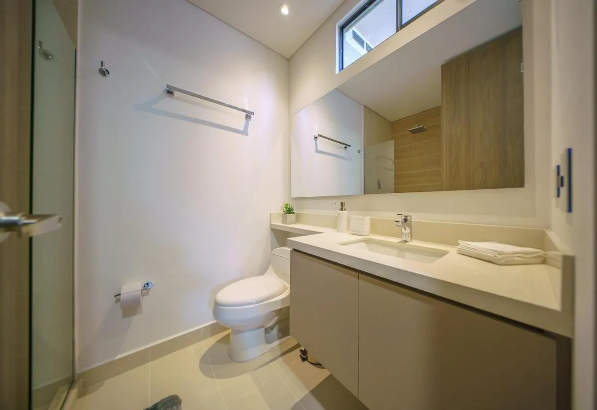 Luxury High-Rise In Medellin 2Br Executive Retreat Apartment 0*,